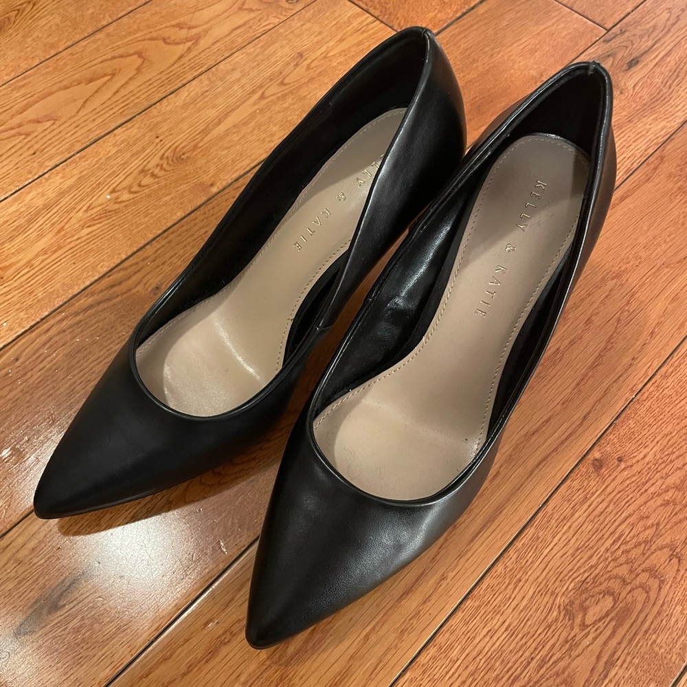Kelly & katie black heels